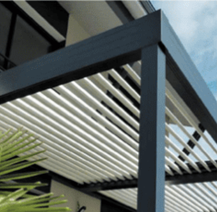 Pergola Bioclimatique Lames ouvertes